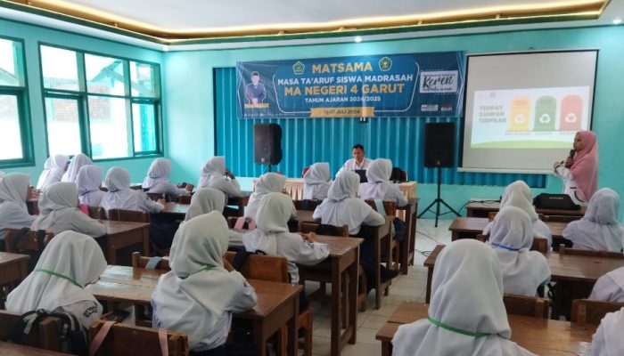 MAN 4 Garut Gandeng Puskesmas Cisewu Sebagai Pemateri Acara MATSAMA Tahun 2024