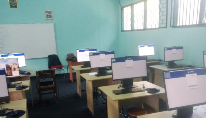 Siswa MAN 4 Garut Kelas XII Mengikuti TKA Tahun 2025